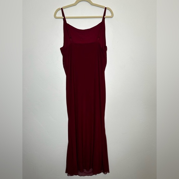 NWOT Zomva Burgundy Evening Midi Dress Mesh Second Skin Bodycon Size XL Ruched - Picture 11 of 11